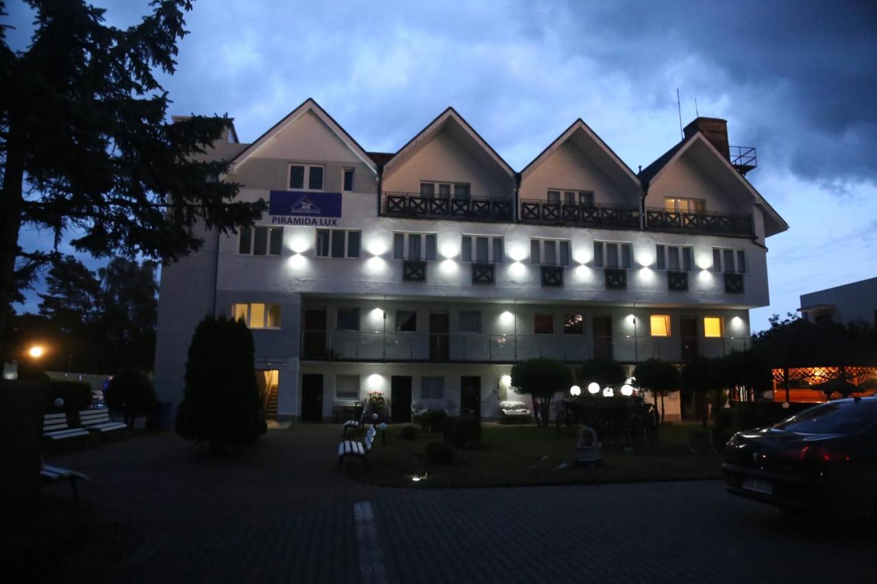 Piramida Lux Hotel Mrzeżyno Exterior foto